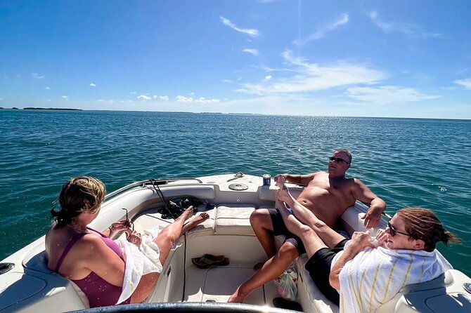 4-hours-22-hurricane-deck-boat-rental-in-key-west