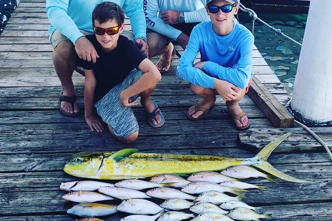 4-hours-27ft-dream-life-private-charter-in-nassau