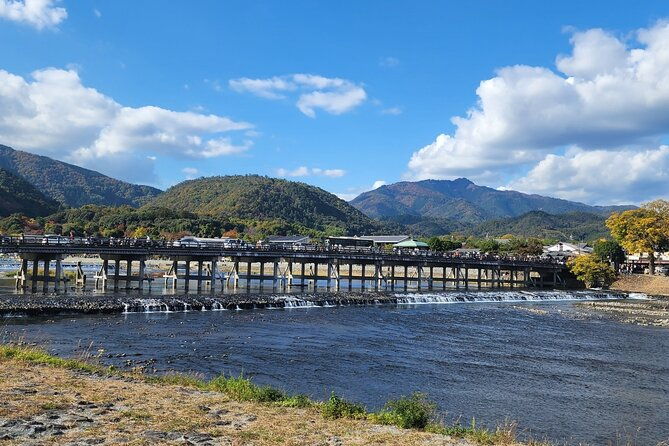 4-hours-arashiyama-and-arashiyama-monkey-park-tour