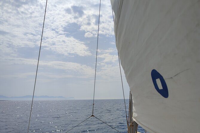 4 Hours Catamaran Tour to the Scala dei Turchi - What’s Included and What’s Not