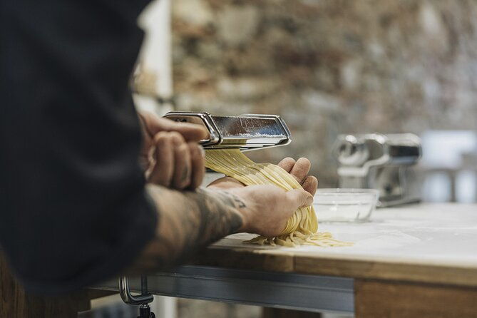 4-hours-market-tour-and-guided-pasta-cooking-class-in-florence