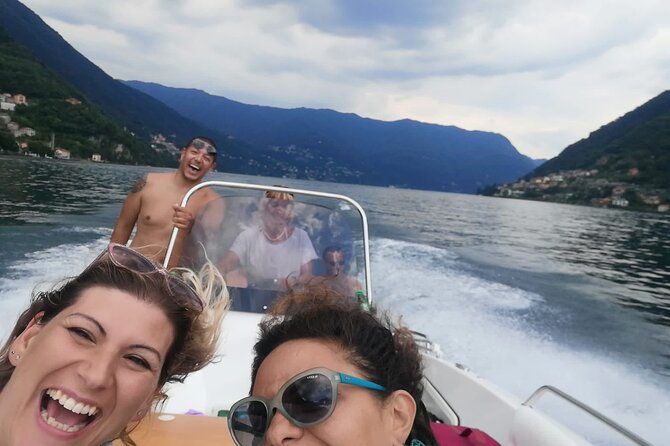 4-hours-private-boat-tour-in-lake-como-with-captain