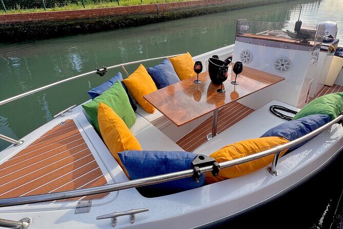 4 hours Private Boat Tour to Murano, Burano with local real guide - Exploring Venice’s Islands: A Deep Dive