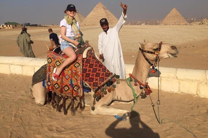 4-Hours Private Giza Pyramids,sphinx,Lunch,Camel & Inside Pyramid - A Closer Look at the 4-Hour Giza Tour
