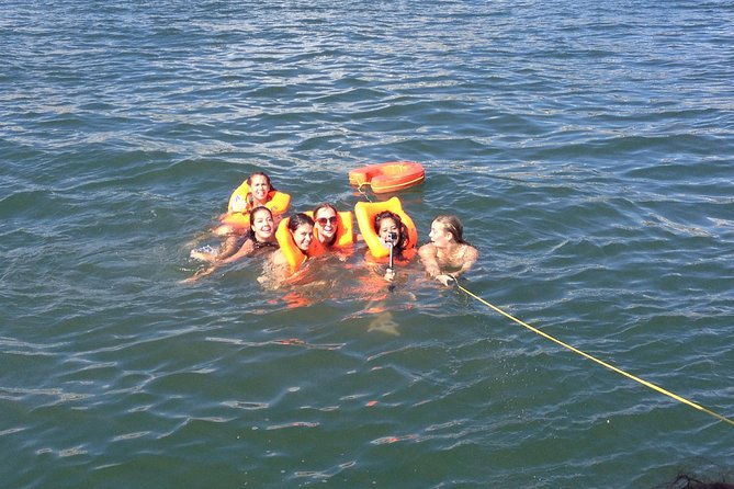 4-hours-private-sailing-trip-to-oeiras-beach