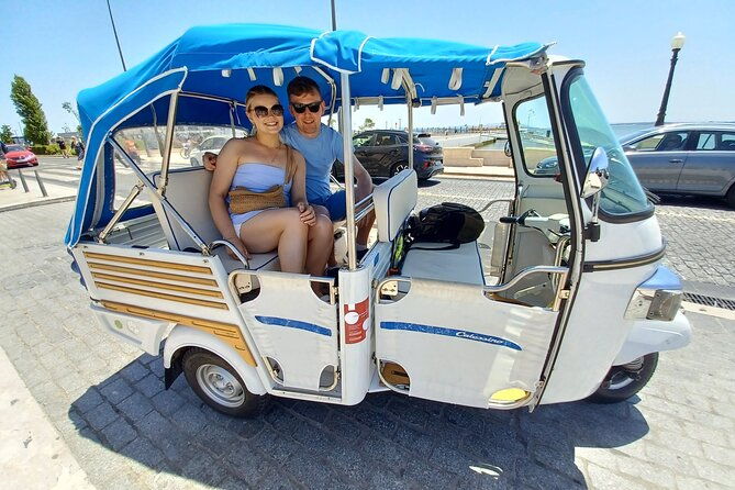 4-hours-private-tour-of-lisbon-in-tuk-tuk