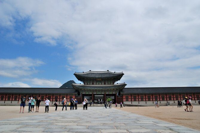 4 Hours Private tour with top attractions in Seoul - Key Points