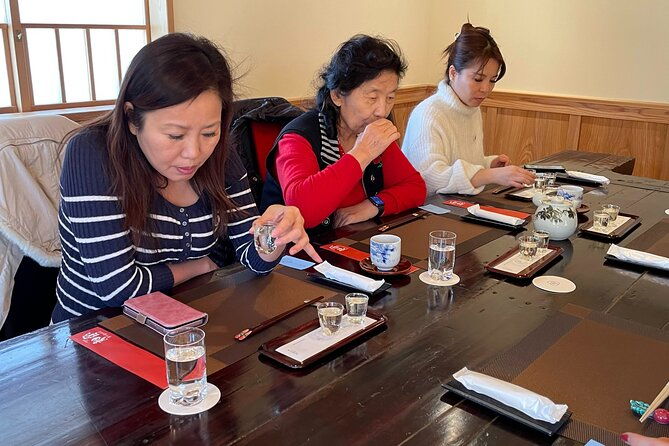 4-hours-quick-layover-tour-to-sake-brewery-gastronomy-from-nrt