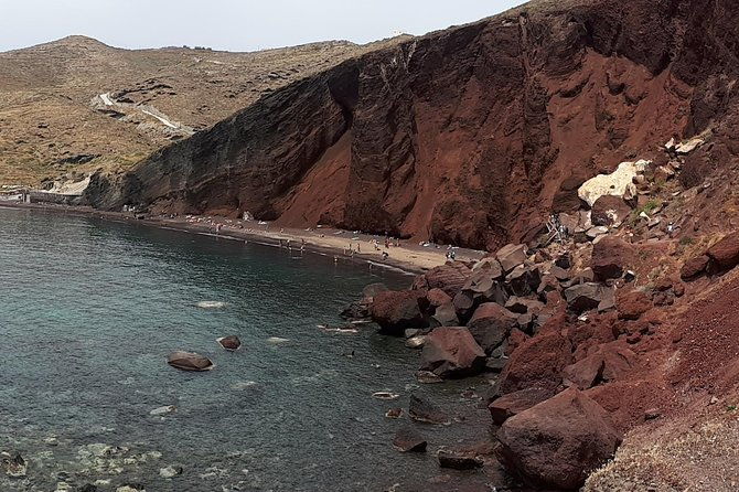 4-hours-tailor-made-tour-in-santorini-2