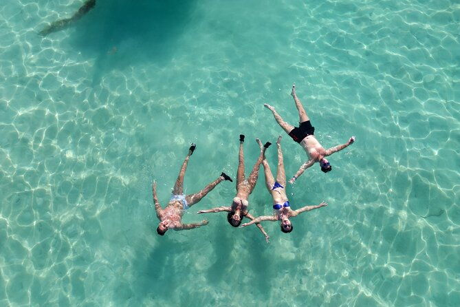 4-hours-tour-in-la-parguera-private-boat-charter
