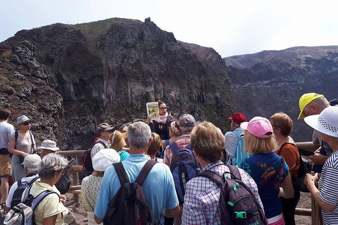 4-hours-vesuvius-volcano-tour
