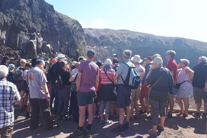 4-hours-vesuvius-volcano-tour