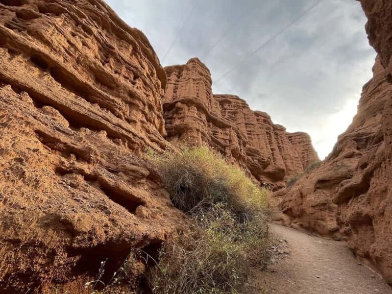 4 in 1 day: Burana tower, Canyons, Issyk-Kul, hot springs - Who Will Love This Experience?