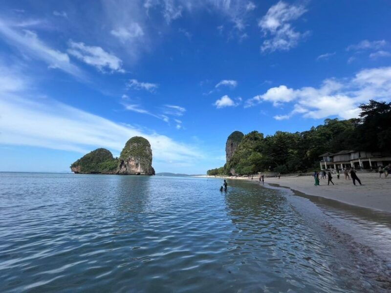 4-island-sunrise-private-luxury-vintage-boat