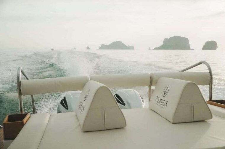 4-islands-haft-day-morning-by-speed-boat