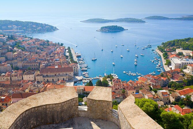 4-islands-tour-from-split-to-zlatni-rat-hvar-pakleni-islands