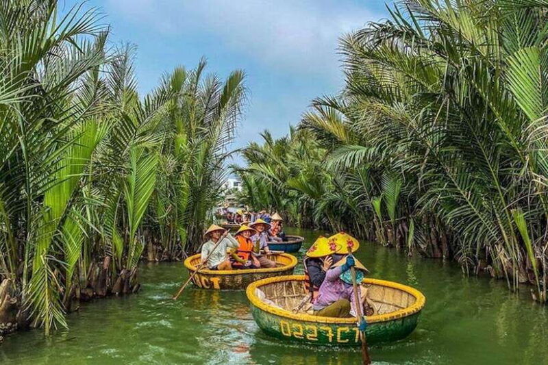 40-minutes-basket-boat-ride-in-the-water-coconut-forest