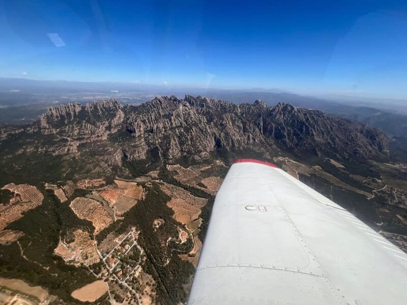 45-minutes-montserrat-tourist-flight-in-a-small-plane