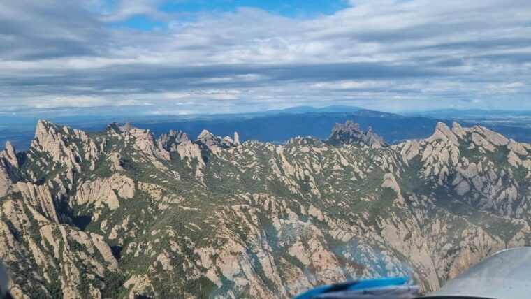 45-minutes-montserrat-tourist-flight-in-a-small-plane