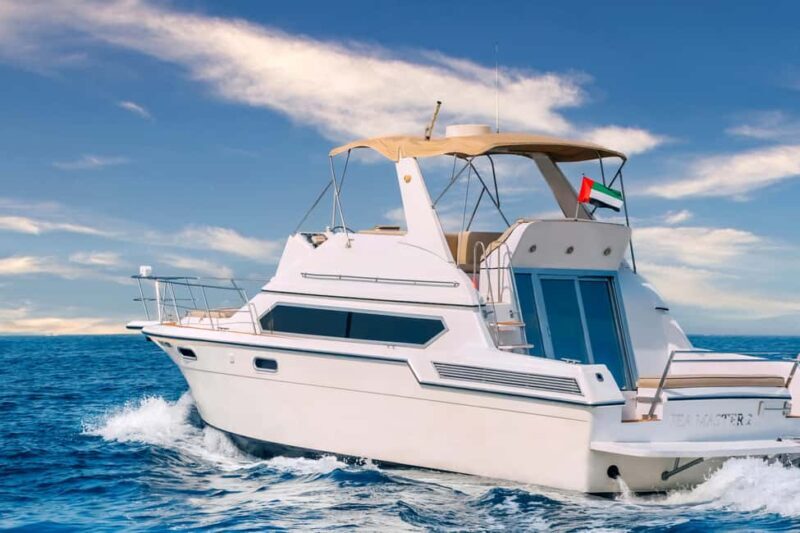 45ft Luxury Yacht Trip up to 15 Guests in Dubai - Key Points