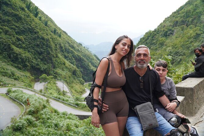 4D3N self-driving Loop tour (small group - private room included) - The Sum Up