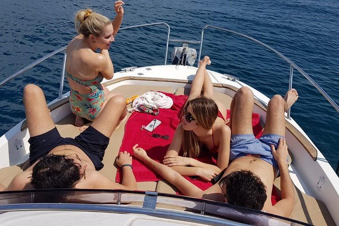 4h-6h-8h-elaphite-islands-tour-with-7-5m-24ft-sundeck-boat