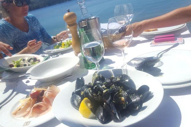 4h-6h-8h-elaphite-islands-tour-with-7-5m-24ft-sundeck-boat