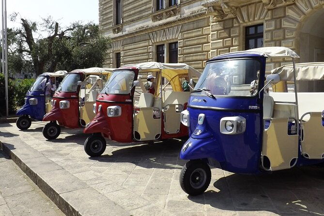 4h-half-day-lisbon-tuk-tuk-tour-with-a-local