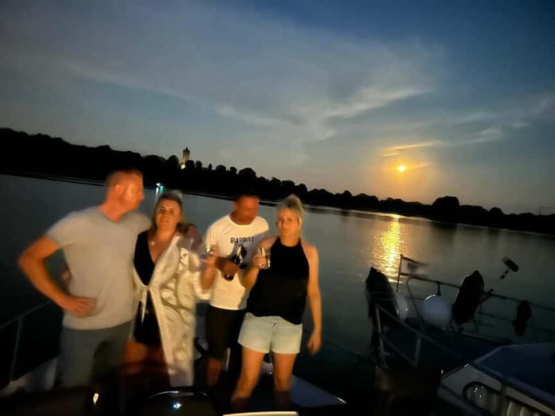 4h Harbor and Castle Sightseeing Cruise, our most booked! - Practical Considerations
