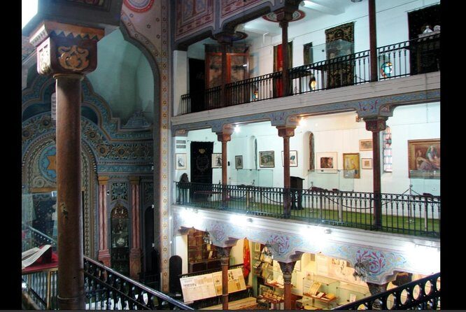 4h Jewish Legacy in Bucharest - Private Tour by Car and Walking - Who Should Consider This Tour?