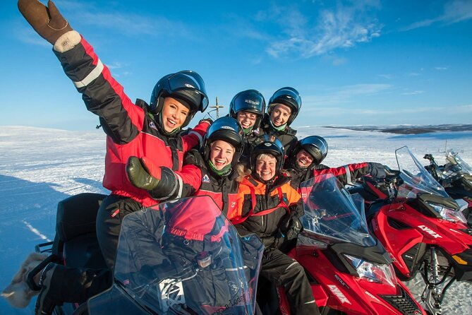 4hr-finnmarksvidda-snowmobile-adventure-4