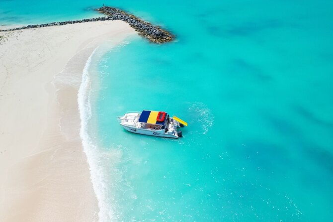 4hr-private-half-day-boat-in-gracebay