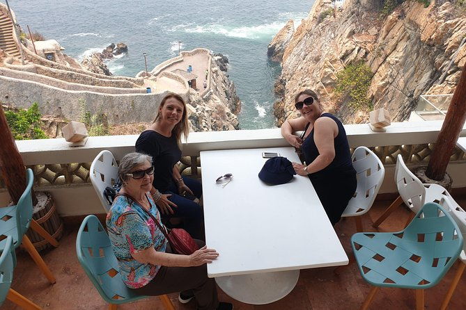 4hrs-small-group-half-day-city-tour-with-lunch-at-high-divers