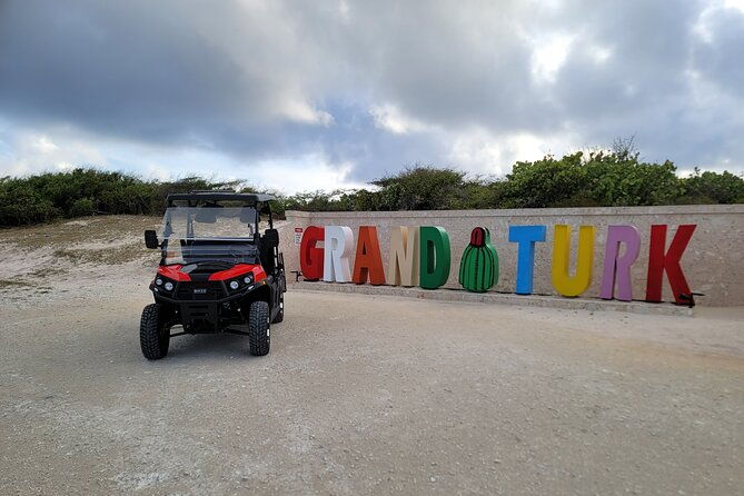 4seater-utv-golf-cart-in-grand-turk