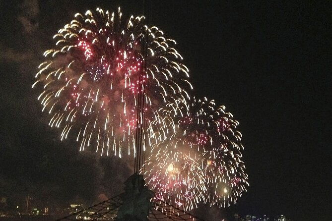 4th-of-july-fireworks-on-clipper-city-tall-ship