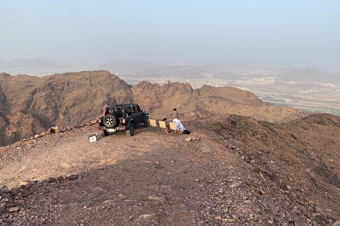 4WD Adventure in Uhud Mountain - Authentic Experiences and Reviewer Insights