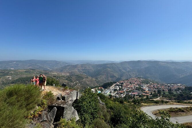 4x4-adventure-in-douro-wine-tasting-boat-trip-and-lunch