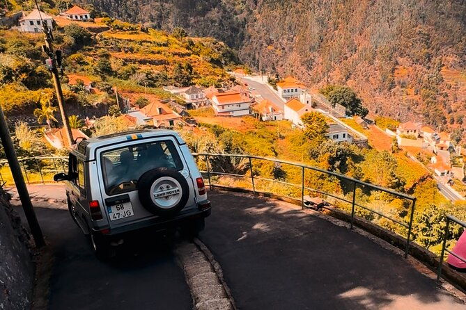 4x4-jeep-safari-west-madeira-porto-moniz-fanal-cabo-girao