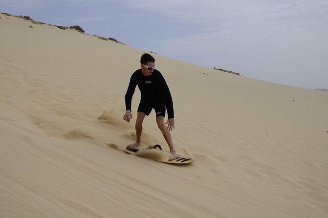 4x4 Tour - Sandboard, Shark & Green Turtle's Bay, Snacks & Drinks - Key Points
