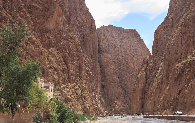 5 Day Desert tour from Fes to Marrakech With Erg Chebbi dunes , Camel Trekking - Experience the Magic of Morocco’s Sahara on a 5-Day Fes to Marrakech Tour
