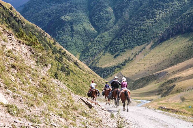 5-day-horse-riding-tour-in-caucasus