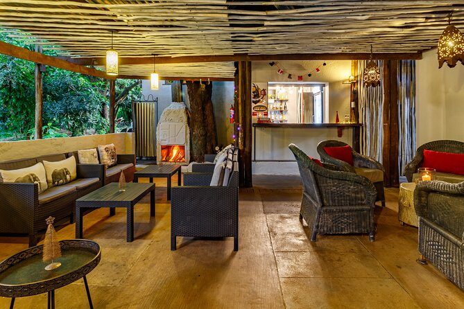 5-Day Kruger Park Safari & Panoramic Tour Combo including Breakfast and Dinner - Transportation & Group Size