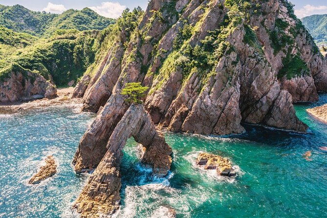 5-day-one-way-bus-trip-to-fukuoka-from-osaka-via-sanin