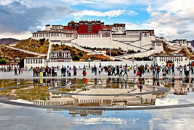 5-Day Small Group Lhasa and Yamdrok Lake Tour from Chengdu - FAQ