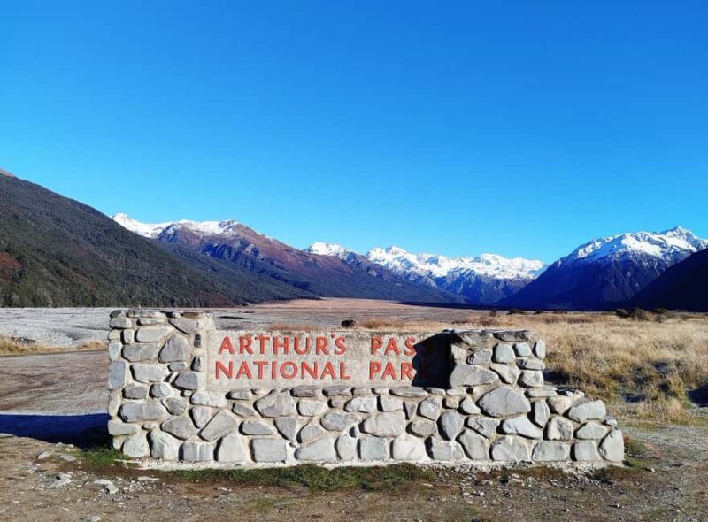 5 Day South Island New Zealand Private Tour from Queenstown - Key Points