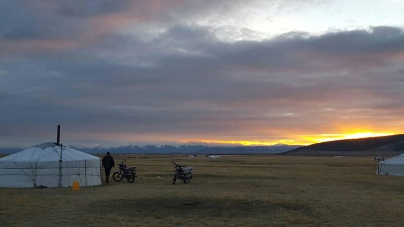 5 day /Terelj, Chinggis Khaan statue, Central Mongolia - Who Will Love This Tour?