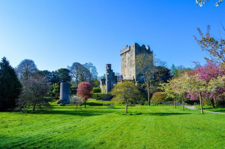 5-day-tour-of-west-ireland-blarney-stone-cliffs-of-moher