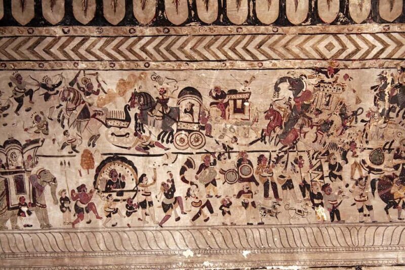 5-Day Trip to Khajuraho, Orchha, Gwalior & Jhansi from Delhi - FAQs