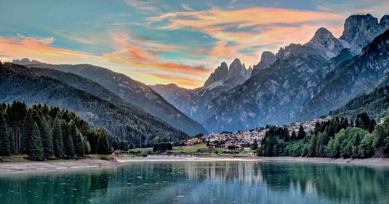 5-Days Alpine Escapade: Dolomites & Alps Expedition - An In-Depth Look at the Itinerary