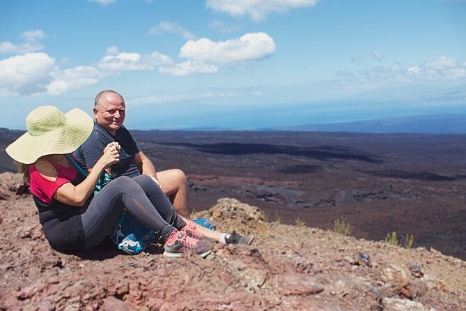 5-days-excursion-to-galapagos-islands-with-snorkel-and-volcanoes